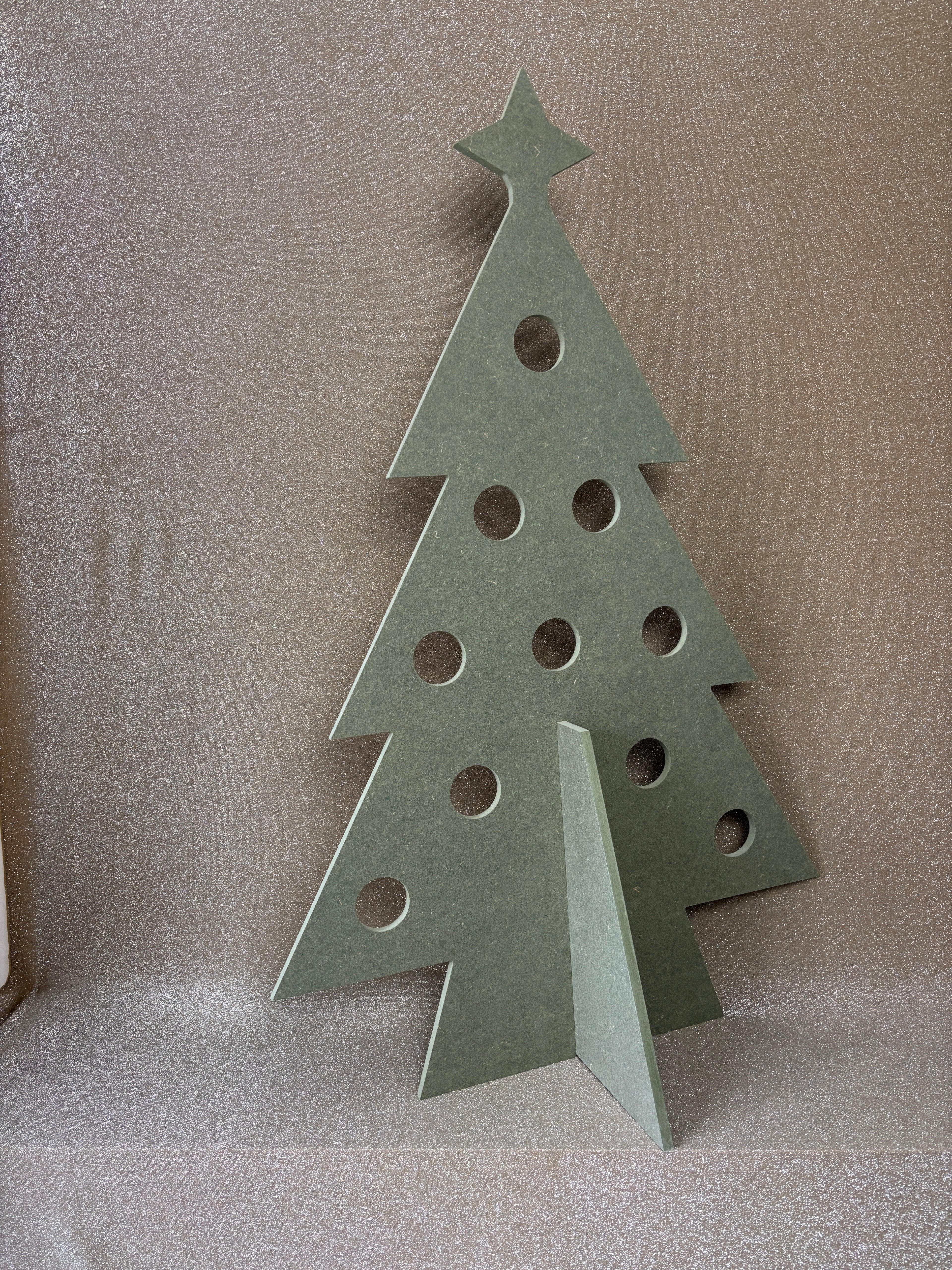 Alternatieve kersboom met gaten enkel met ster (groen)